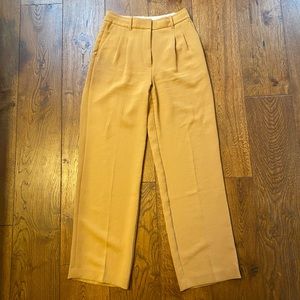 Aritzia Effortless Pant in Maplewood